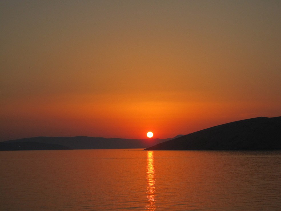 Art. 1628 - Quadro su tela canvas lucida "Tramonto sul mare"